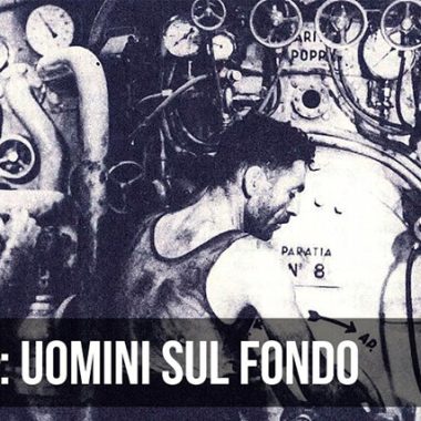 uomini sul fondo
